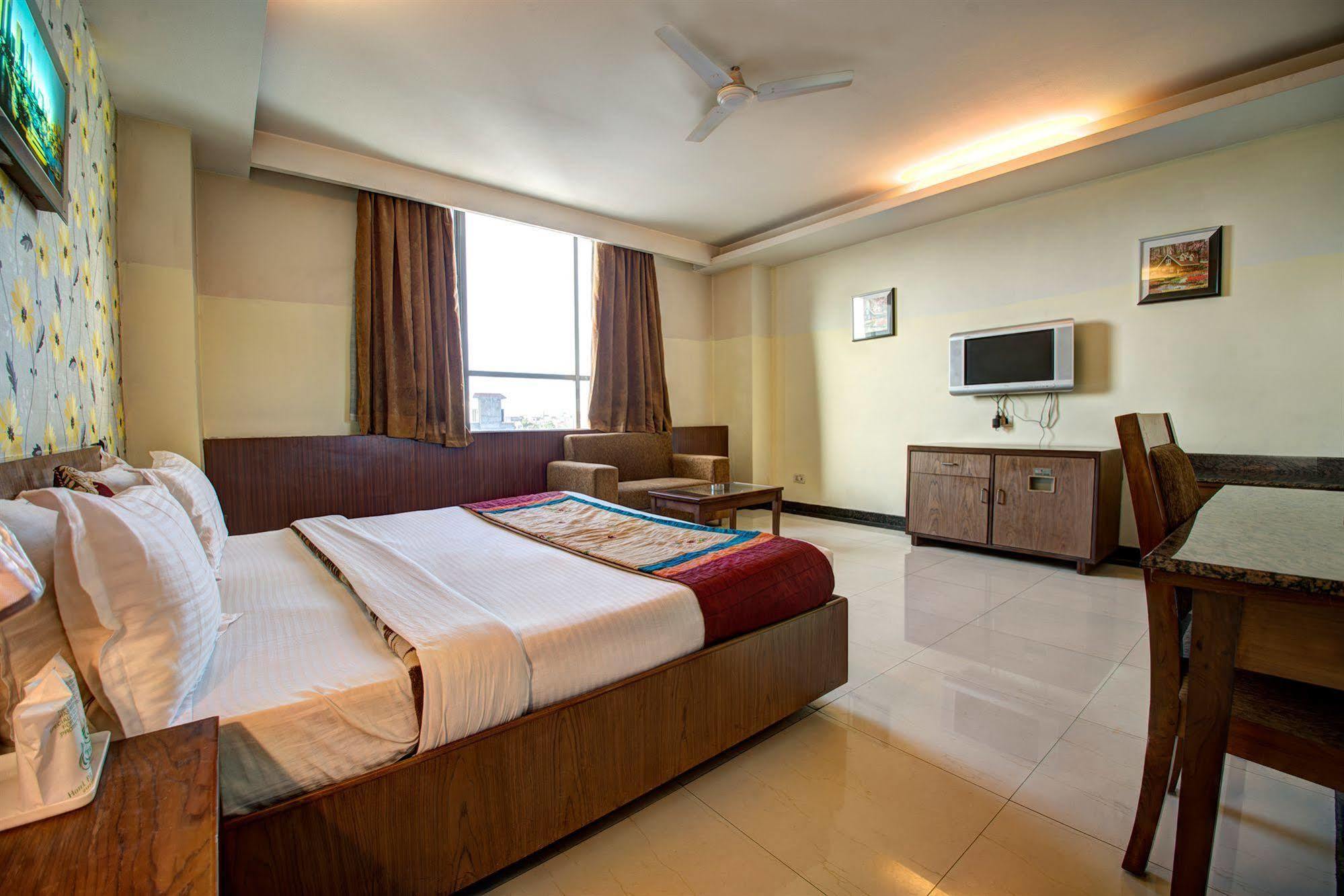 Hotel Pr Residency Amritsar Extérieur photo